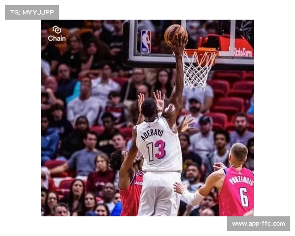 阿德巴约在对阵内线薄弱尼克斯时需展现统治力