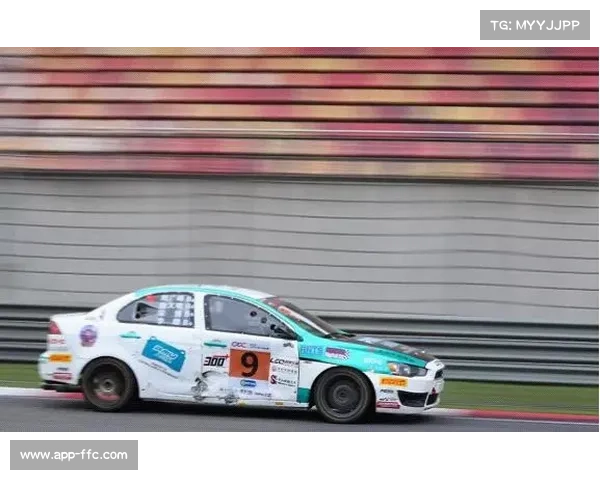 法国反兴奋剂机构突袭多支车队下榻酒店,未发现违规物品 法国反兴奋剂机构突袭多支车队下榻酒店,未发现违规物品