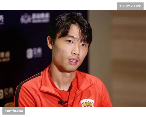 鲁内在专访中透露：已聘请新教练以改善发球与心理状态